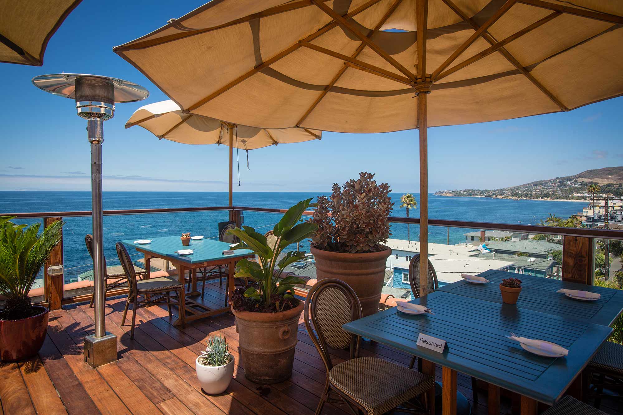 Ocean view restaurant laguna beach